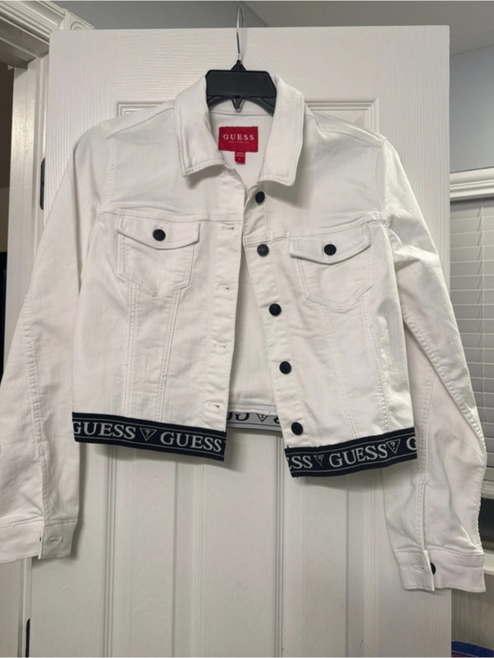 VGC-Large vintage Y2K Guess White Denim Logo-Trim Cropped bohemian Jacket